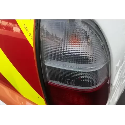 MR296240 фара задняя Mitsubishi L200 1996