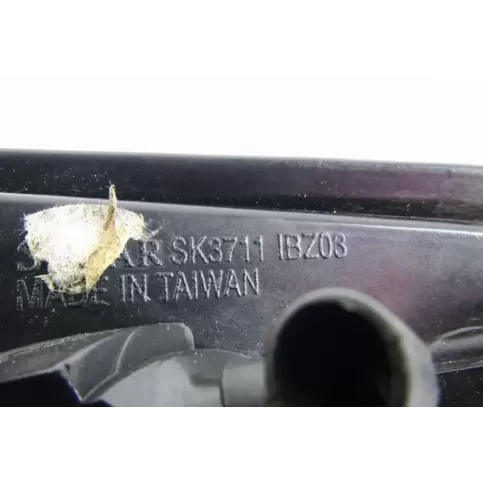 SK3711 фара задняя Subaru Impreza I 1999