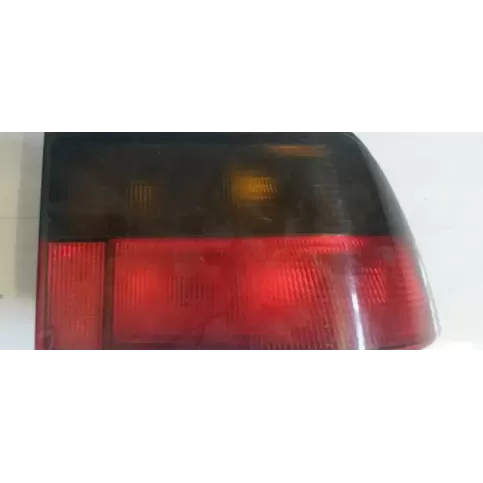 THK106 фара задняя Saab 9000 CS 1993