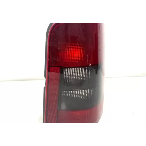 01552190922RR фара задняя Peugeot Partner 2004