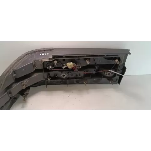 0437837 фара задняя Ford Probe 1989