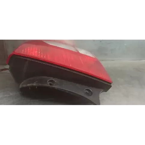 0K2S151140 фара задняя KIA Shuma 2001