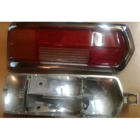 1088201564 фара задняя Mercedes-Benz 250 280 W108 1970
