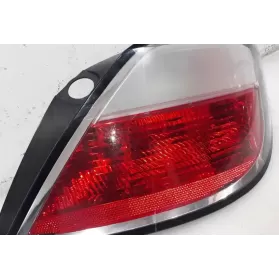 1222112 фара задня Opel Astra H 2007