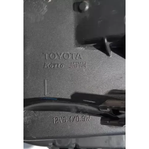 12V64709W фара задняя Lexus RX 450H 2017