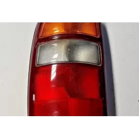 16525375 фара задняя Chevrolet Tahoe 2003