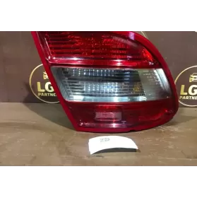 2048203564 фара задняя Mercedes-Benz C W204 2008
