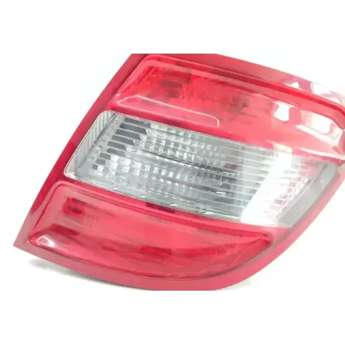 2049069402 фара задняя Mercedes-Benz C W204 2009