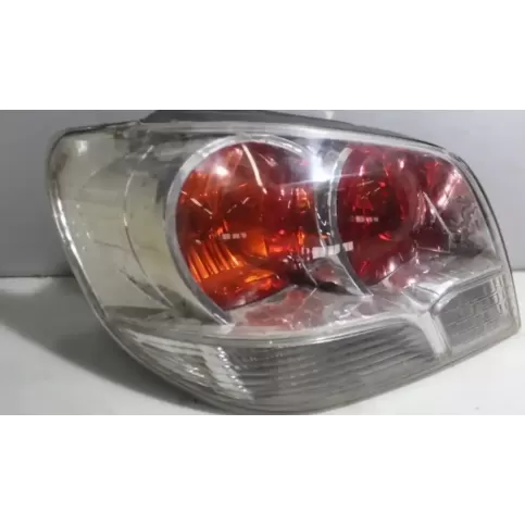 221-24005 фара задня Mitsubishi Outlander 2003