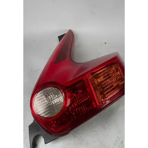 265501KA0A фара задняя Nissan Juke I F15 2015