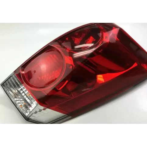 265505Z025 фара задня Nissan Quest 2005