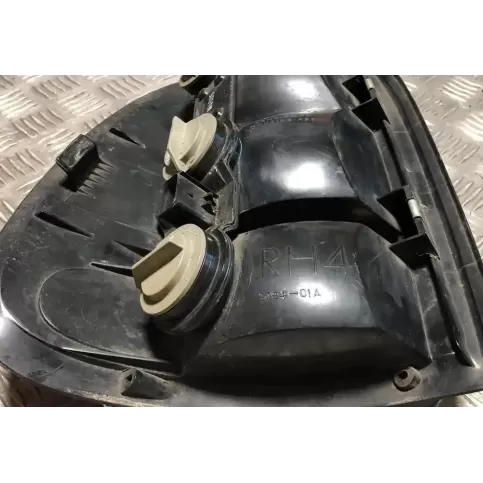 3079472 фара задня Chrysler Voyager 1999