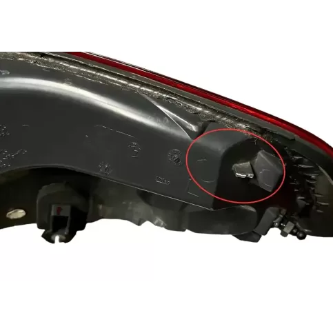 4880369 фара задня BMW 6 F12 F13 2012
