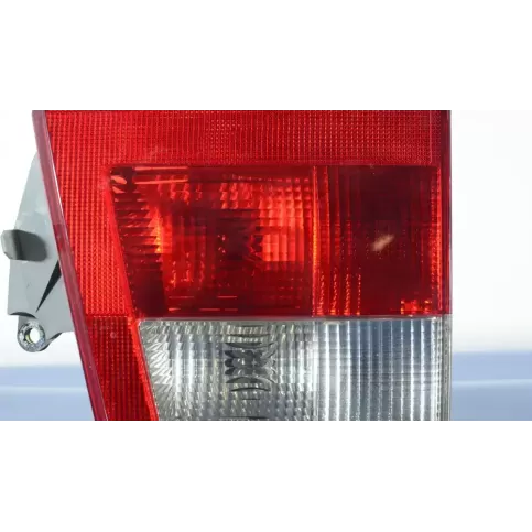 5142278 фара задня Saab 9-5 2003