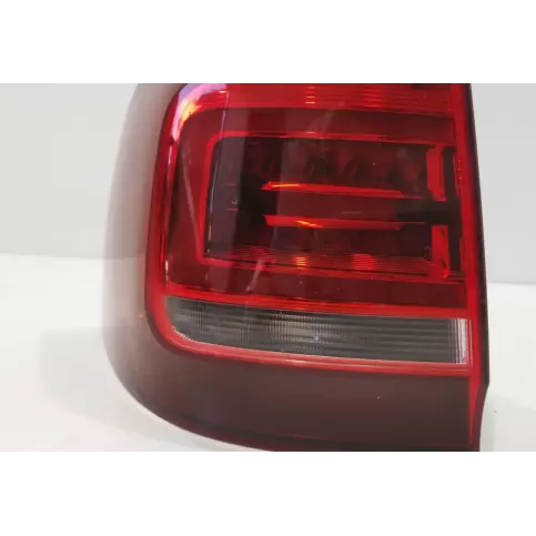 7N0945207 фара задняя Volkswagen Sharan 2017