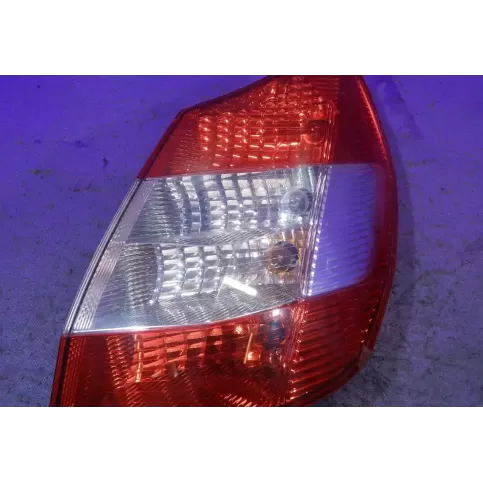 8200127702-E фара задня Renault Scenic II - Grand scenic II 2004