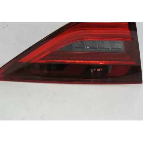 82A945093B фара задня Audi A1 2018