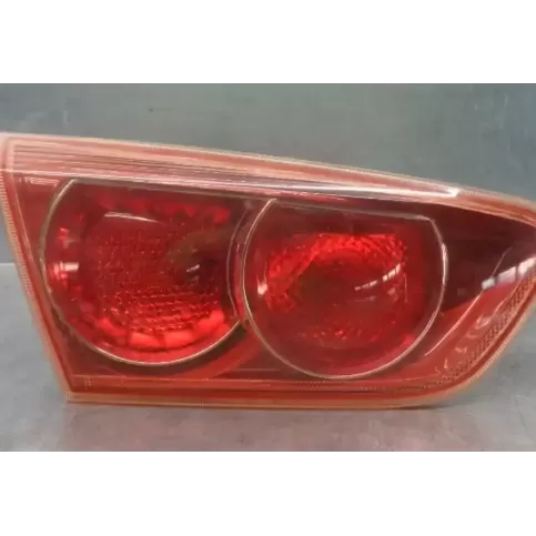 8337A079 фара задня Mitsubishi Lancer VIII 2010
