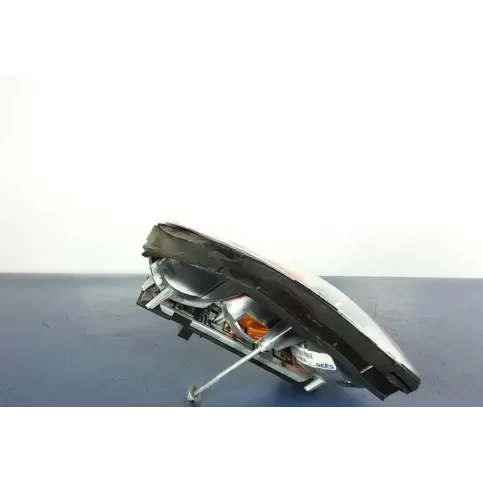 882-1902R-UE фара задня Mini One - Cooper R50 - 53 2002