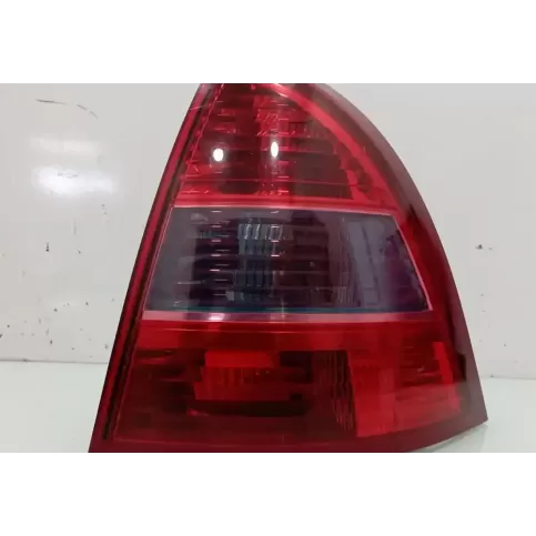 89036648 фара задняя Citroen C5 2001