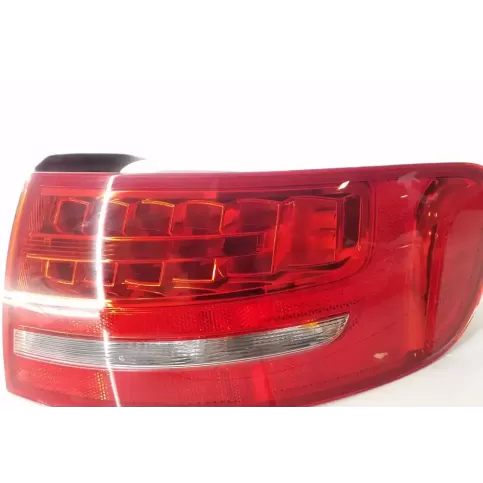 8K9945096B фара задня Audi A4 S4 B8 8K 2010