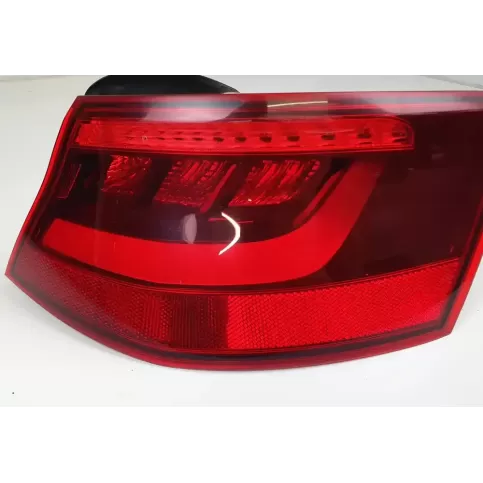 8V3945096D фара задняя Audi A3 S3 8V 2014