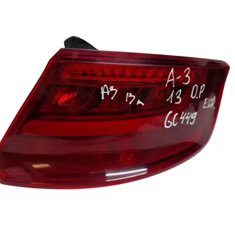 8V4945096A фара задняя Audi A3 S3 8V 2014