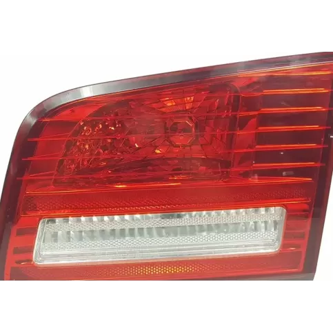 924022G0 фара задняя KIA Magentis 2006