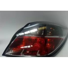 93183056 фара задня Opel Astra H 2005