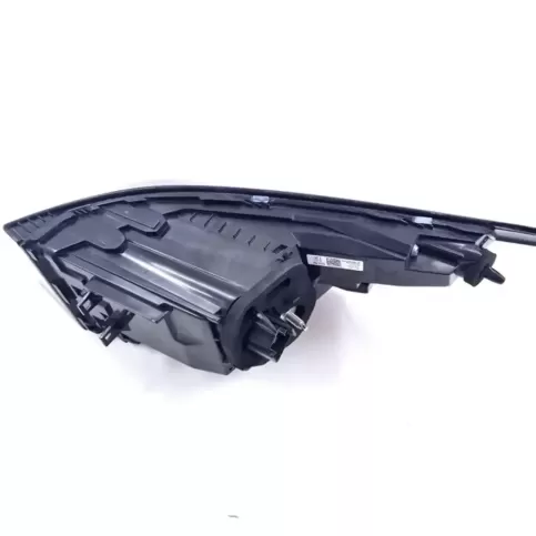 9835299480-00 фара задняя Peugeot 308 2021