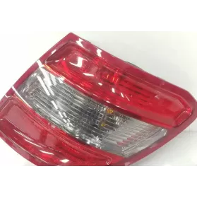 A2049069402 фара задняя Mercedes-Benz C W204 2007