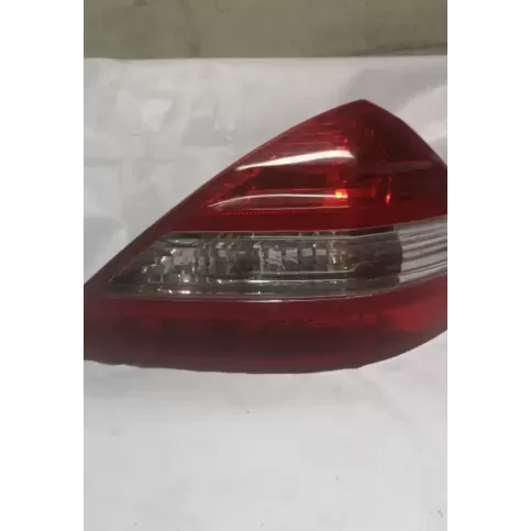 A2308201264 фара задняя Mercedes-Benz SL R230 2007