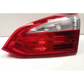 BM51-13A602-DC фара задняя Ford Focus 2014