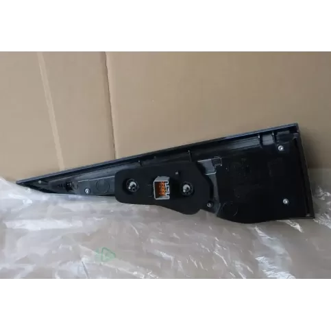 HY3213404AF фара задняя Land Rover Discovery 5 2017
