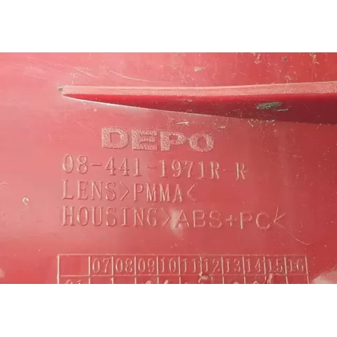 08441197RR фара задняя Audi A4 S4 B6 8E 8H 2001
