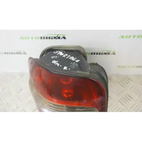 0K08051140 фара задняя KIA Sportage 2000