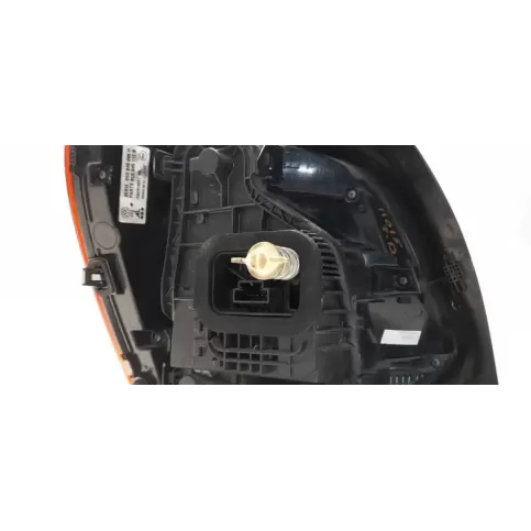 103F23631772 фара задняя Volkswagen Polo 2011