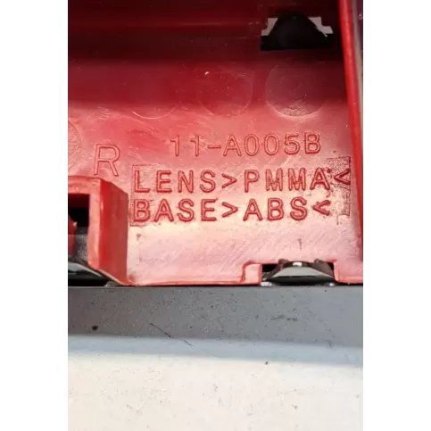 11A005B фара задняя Audi A4 S4 B8 8K 2009