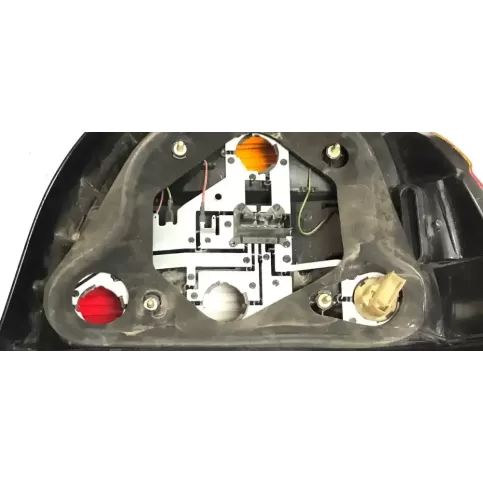 1909000912 фара задняя BMW 5 E39 2000
