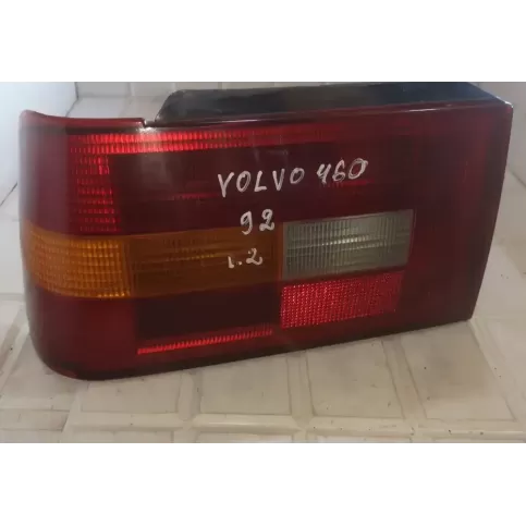 293801 фара задняя Volvo 460 1992