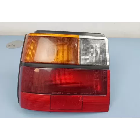 4353L фара задняя Nissan Micra 1988