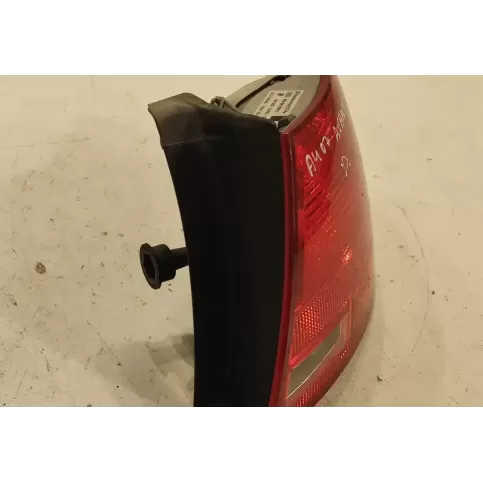 484002105012S фара задня Audi A4 S4 B7 8E 8H 2007
