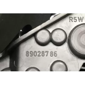 89028786 фара задняя Toyota Avensis T250 2004