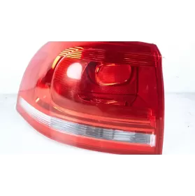 89090230A фара задня Volkswagen Touareg II 2011