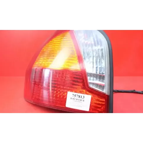 92401-260 фара задня Hyundai Santa Fe 2004