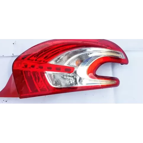 967262838022 фара задняя Peugeot 208 2013