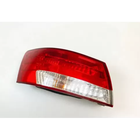 L9244013KO фара задняя Hyundai Sonata 2005