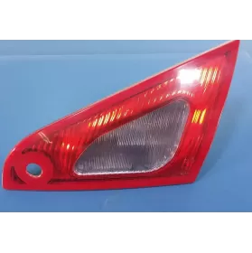 MN105622 фара задняя Mitsubishi Colt CZ3 2007