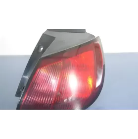 MR957366 фара задняя Mitsubishi Colt 2011