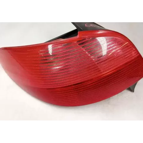 03183392 фара задняя Peugeot 206 1999